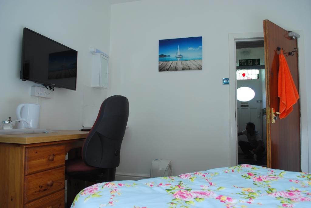 Clift Guest House Bristol Rum bild