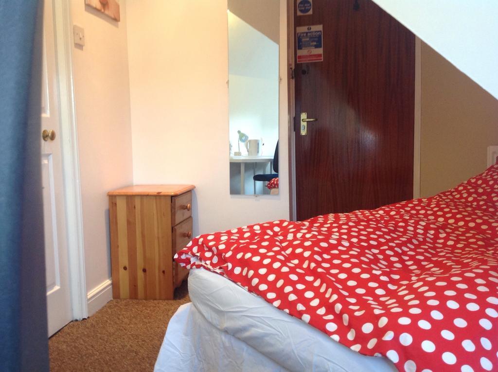 Clift Guest House Bristol Rum bild